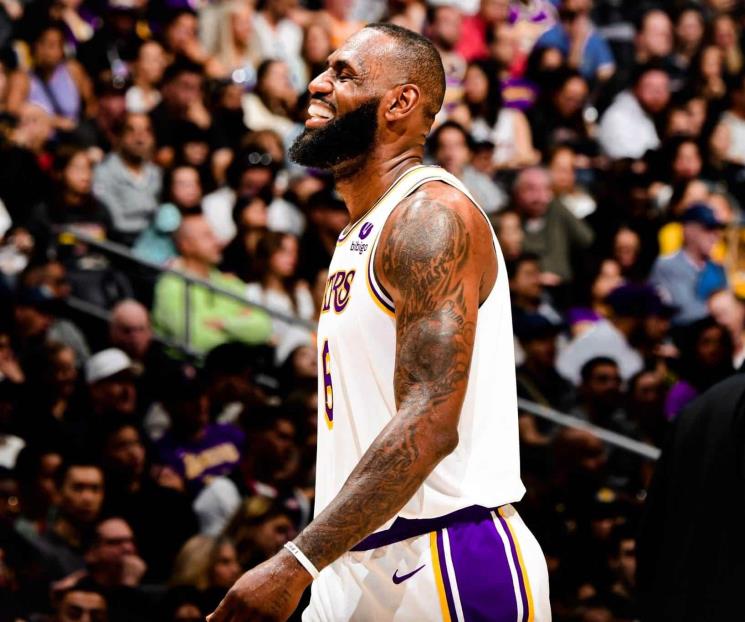 Ganan Lakers y ya están en playoffs en NBA Ganan Lakers y ya están en playoffs en NBA