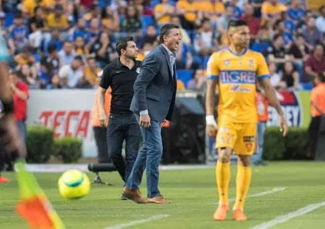 Siboldi y Juninho, opciones ante inminente salida de Chima Siboldi y Juninho, opciones ante inminente salida de Chima