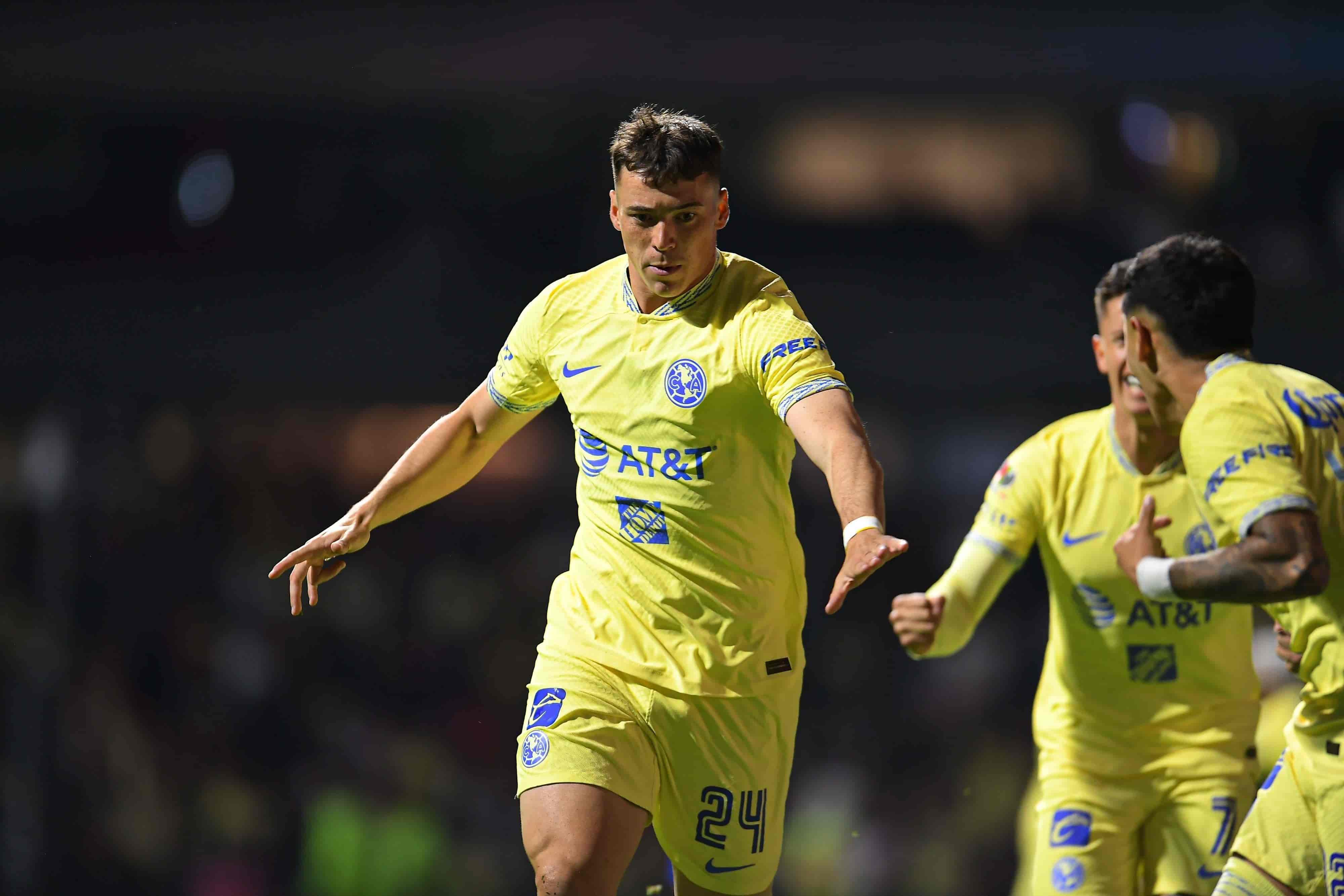 Federico Viñas hace el 2-1.