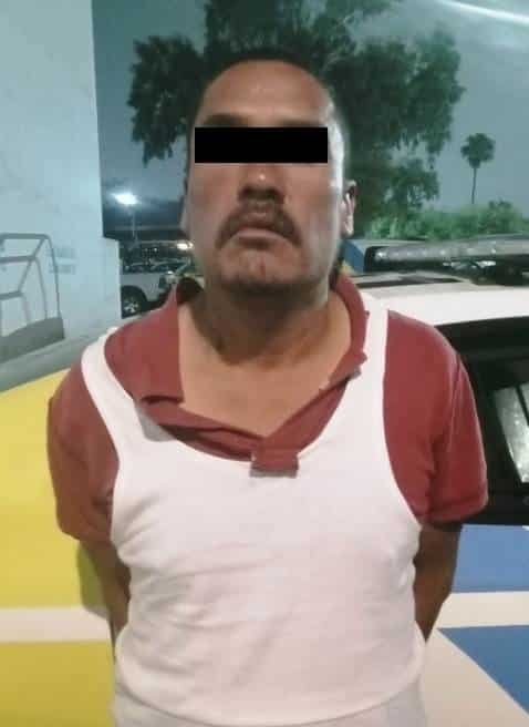 Antes de poder llevarse un vehículo, el cual batalla para encenderlo, un hombre fue arrestado en la Colonia Mitras Sur