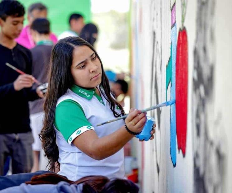 Amplían oferta cultural en los Centros Comunitarios
