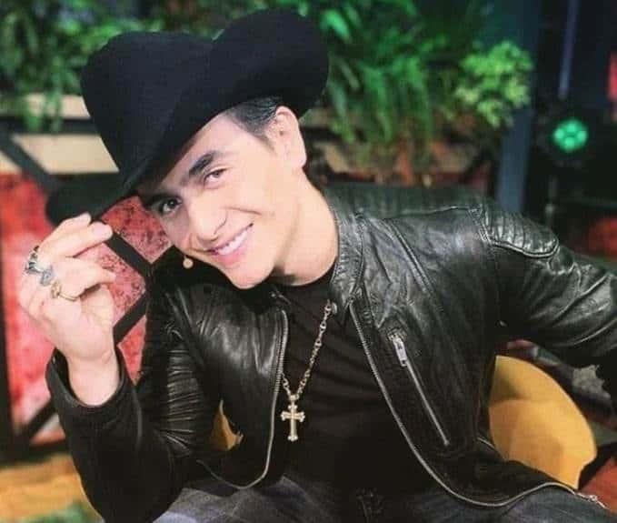 Despide familia en privado  al músico Julián Figueroa