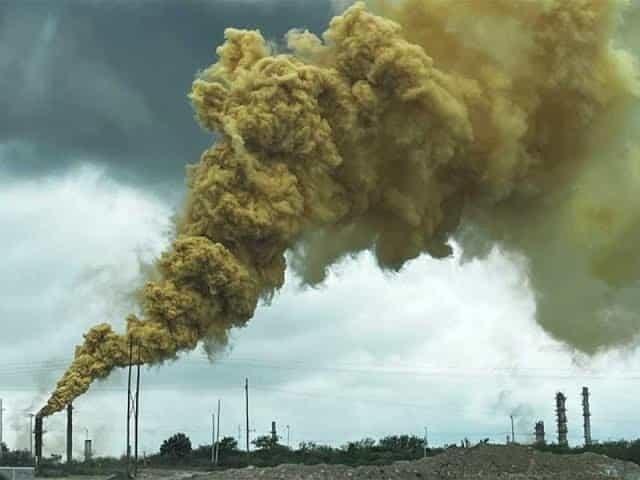 Amplían efectos de suspensión provisional a Refinería Amplían efectos de suspensión provisional a Refinería