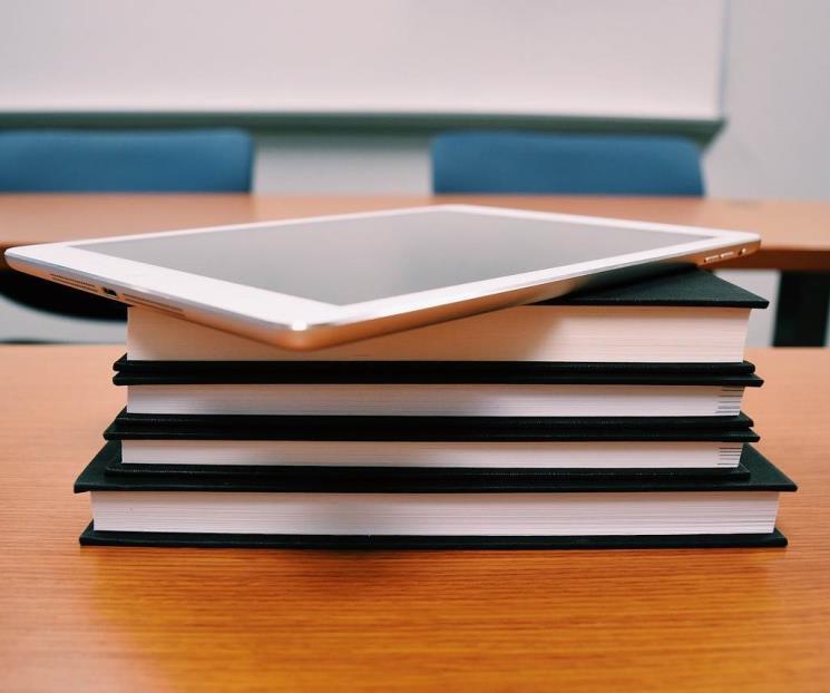 Profesor se vuelve viral por modo de motivar a sus alumnos