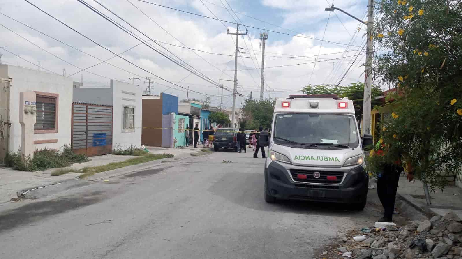 De al menos un balazo en la cabeza, un joven fue ejecutado en el porche de su domicilio en el municipio de García