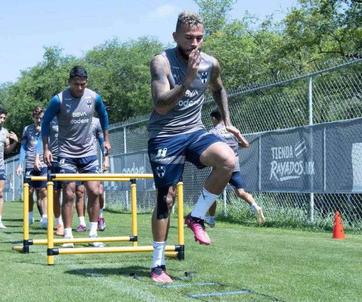 Recupera Rayados a Duvan