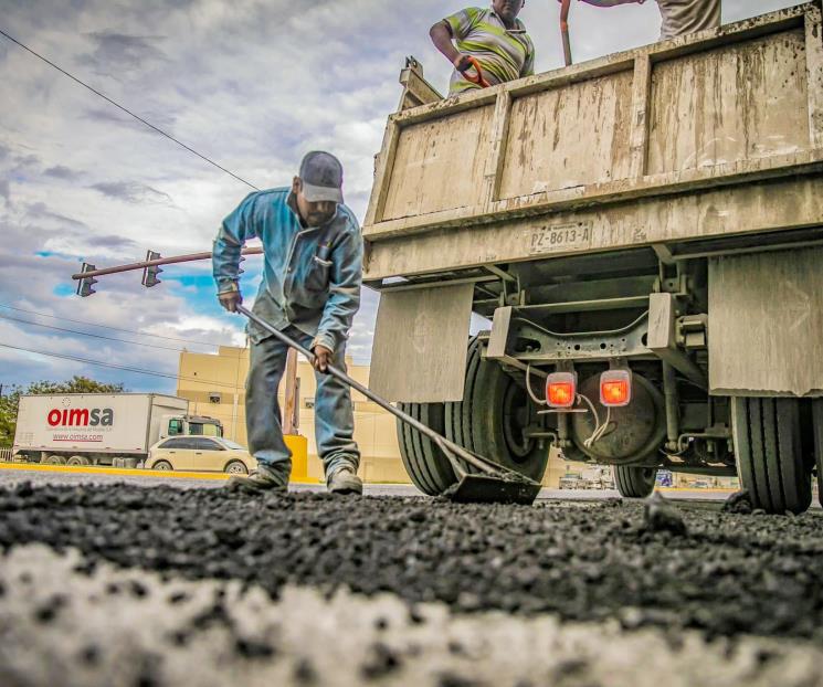 Trabaja Apodaca en la rehabilitación de diversas avenidas Trabaja Apodaca en la rehabilitación de diversas avenidas
