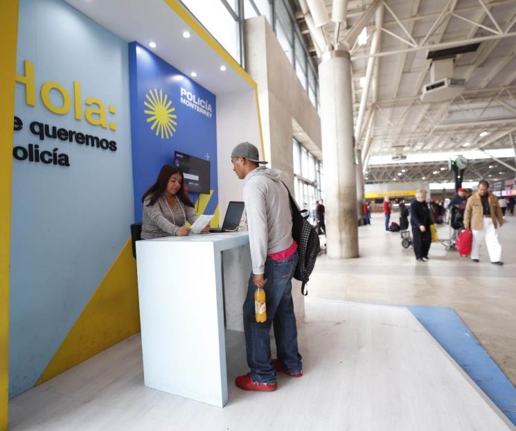 Instala Monterrey módulos para reclutar policías