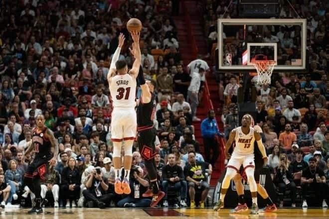 Miami y Minnesota, últimos dos invitados a los playoffs