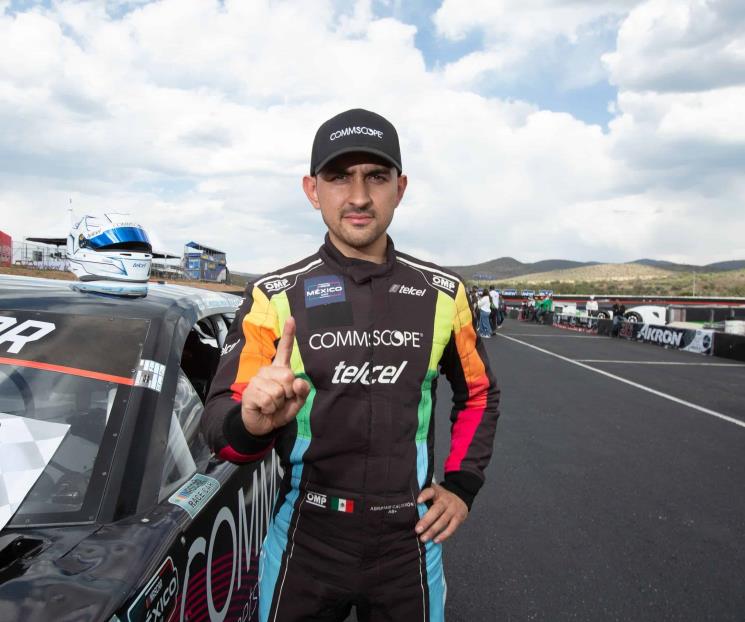 Abraham Calderón hace la pole en San Luis