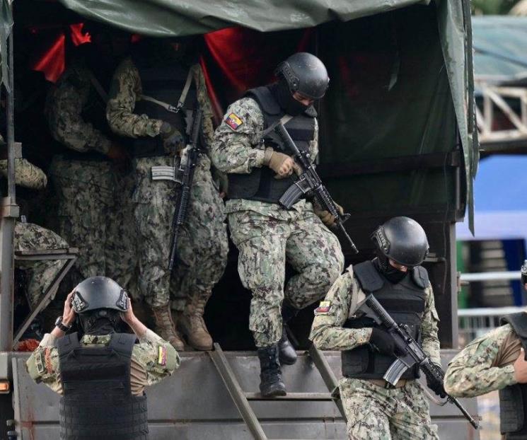 Motín en Ecuador deja 12 muertos