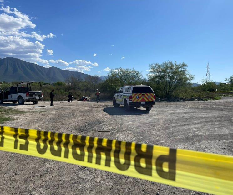 Hallan en montículo de tierra a hombre ejecutado