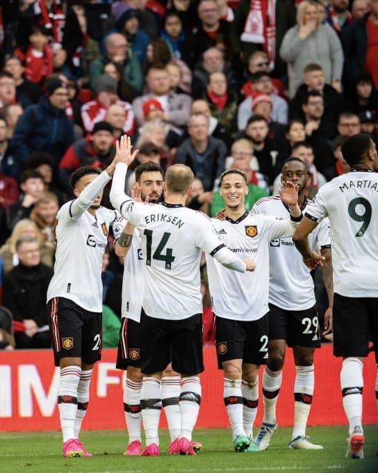 Gana el United y se afianzan en puestos de Champions