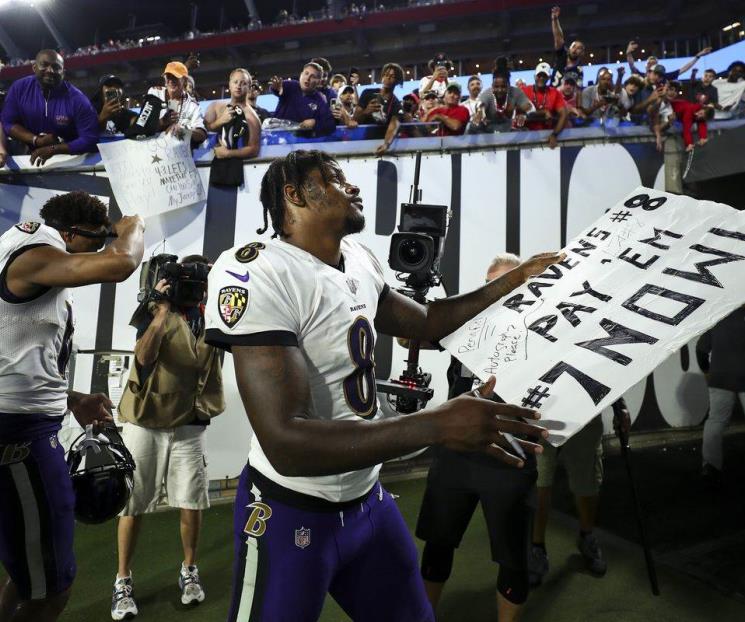 Podría Lamar Jackson seguir con Ravens