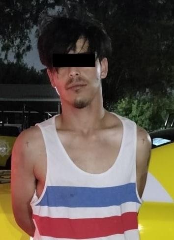 Sorprenden a hombre en casa ajena Sorprenden a hombre en casa ajena