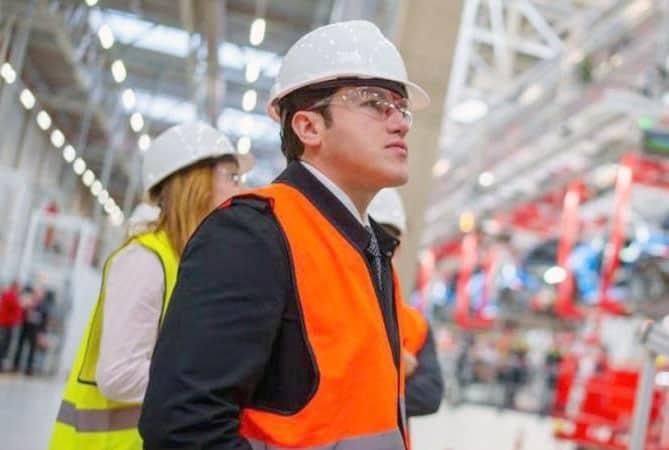 Revocan y le niegan amparo a gobernador