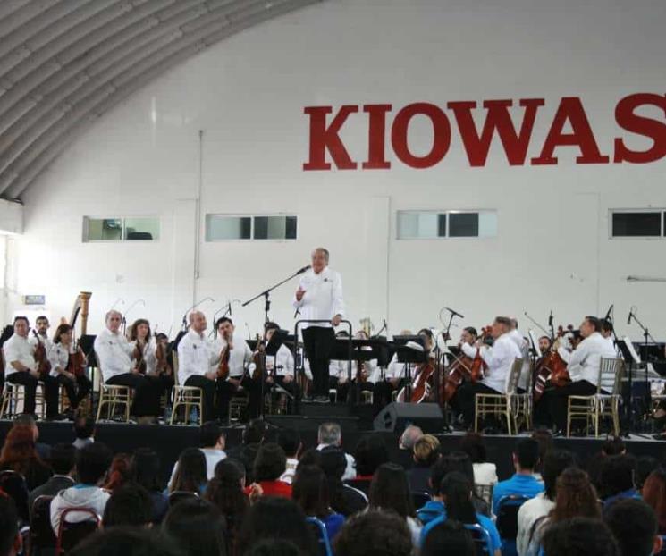 Llevan la OSUANL a planteles universitarios