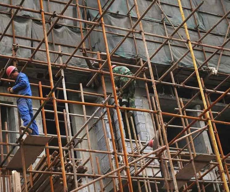 La venta de servicios repunta al iniciar 2023