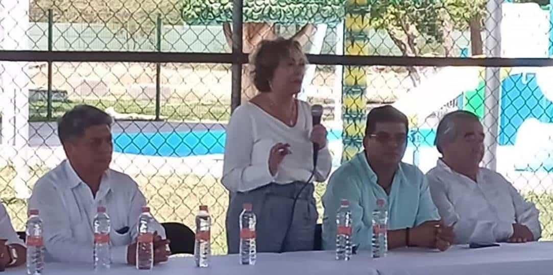 Gordillo pide a maestros defender sus derechos Gordillo pide a maestros defender sus derechos