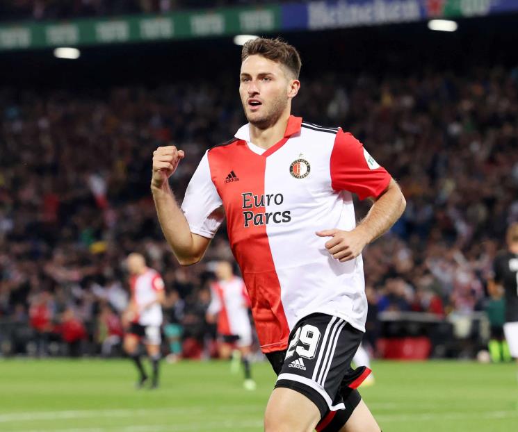 Anota Santi e iguala récord de Chicharito y Luis García