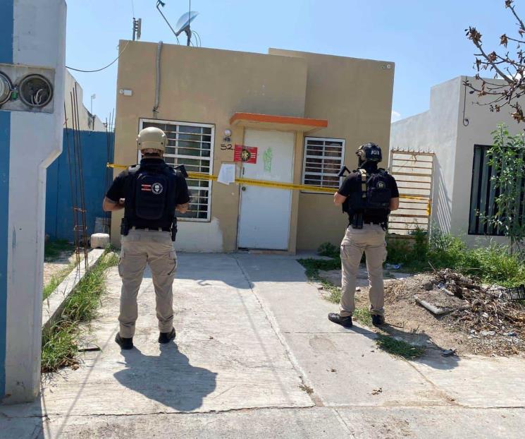Hallan armas, cartuchos y droga tras cateo