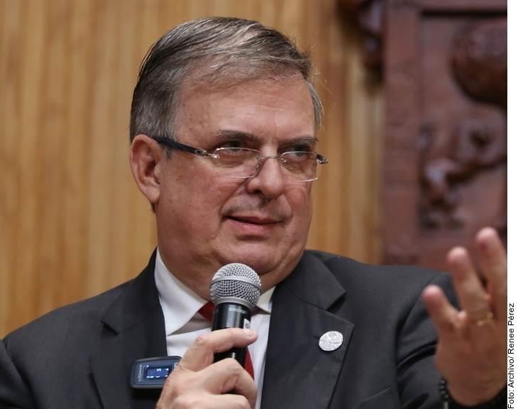 Cinco mexicanos salen de Sudán en un vuelo de España: Ebrard