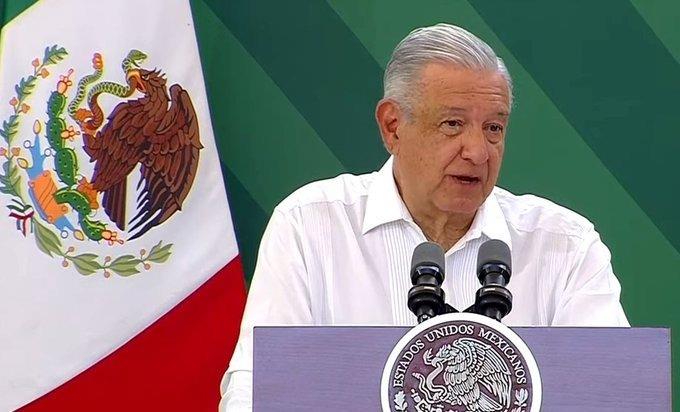 AMLO, entre los 13 mil casos activos de Covid AMLO, entre los 13 mil casos activos de Covid