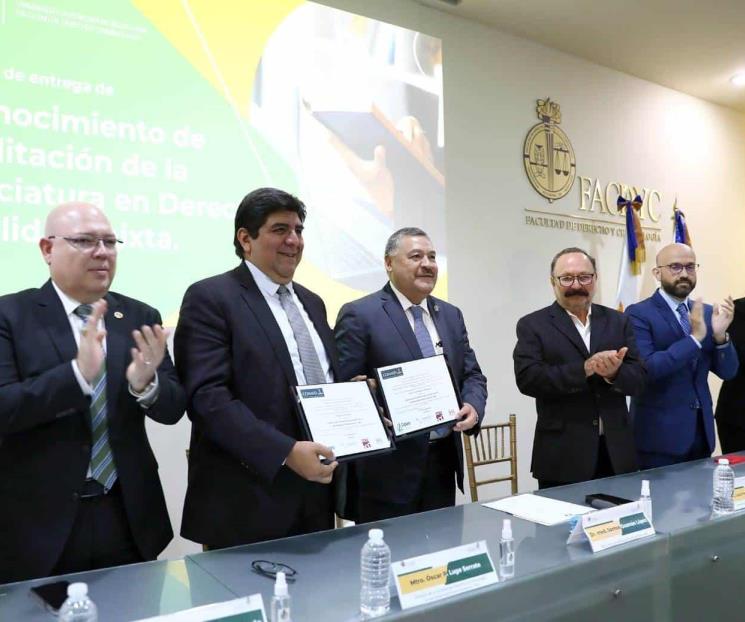 Recibe UANL acreditación de licenciatura en modalidad mixta Recibe UANL acreditación de licenciatura en modalidad mixta