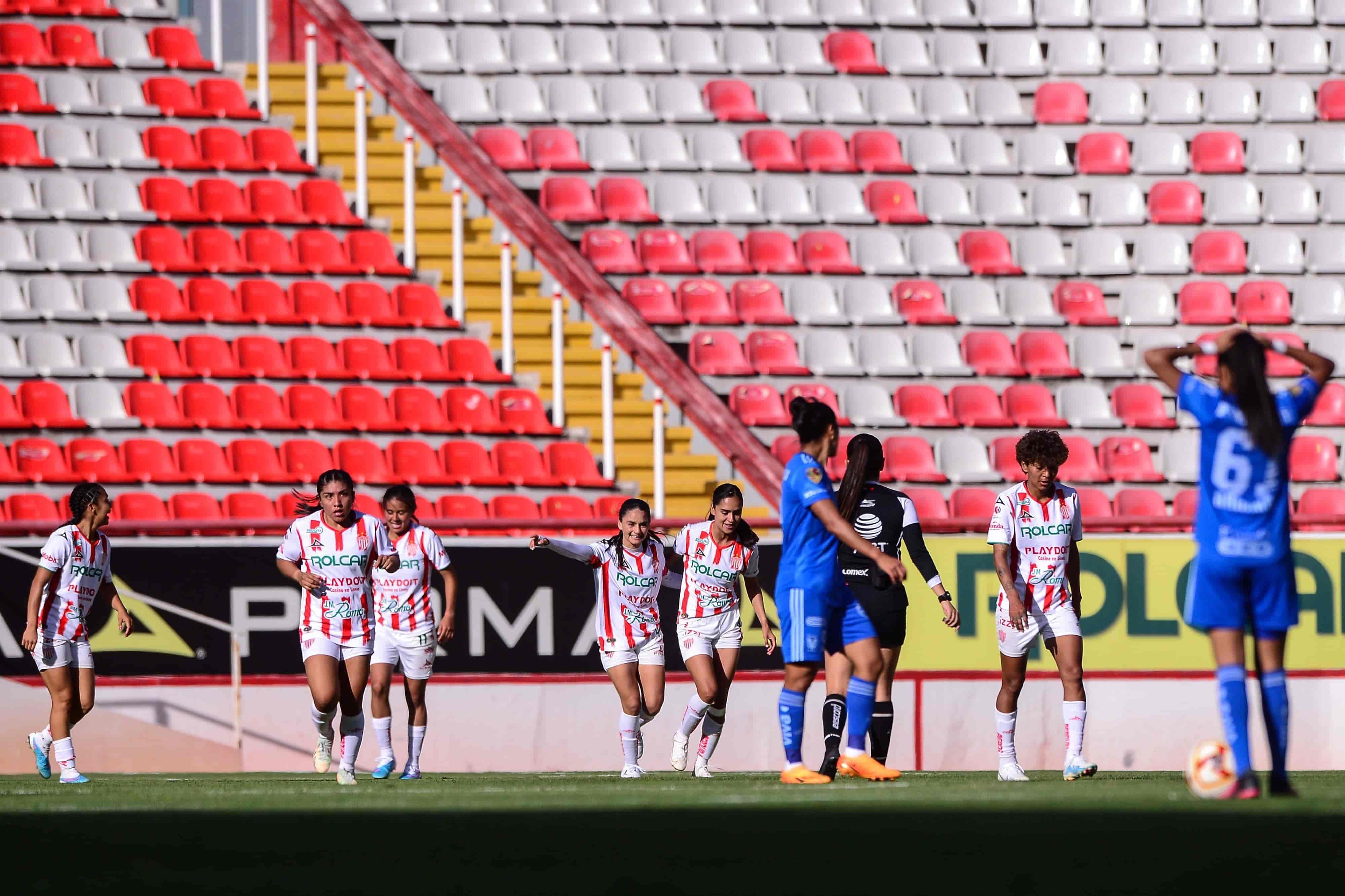 Lucía Muñoz hace el 1-0.