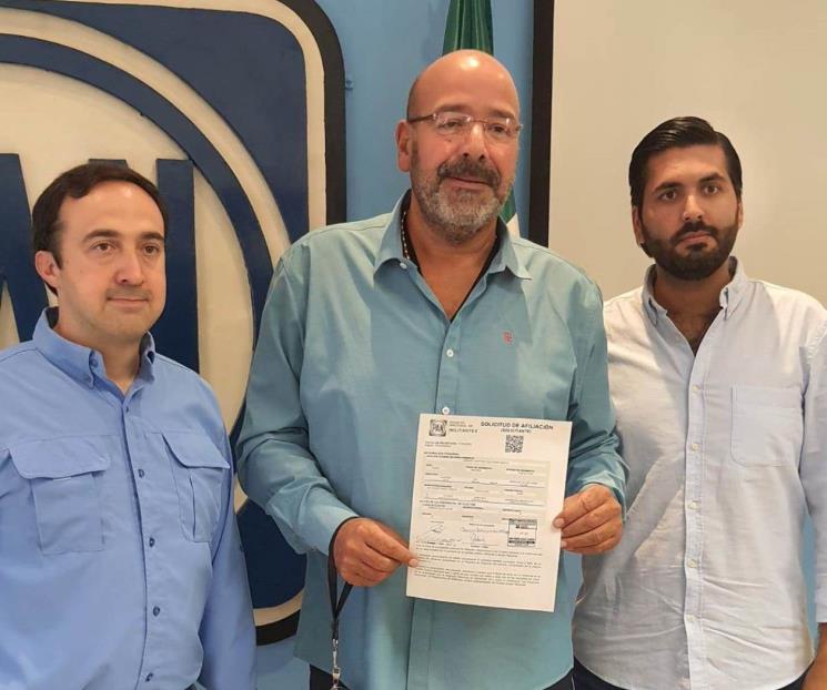 Se afilia Marcial Herrera al PAN de San Pedro 