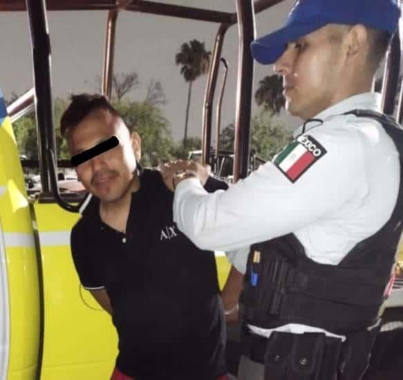 Intenta acuchillar a mujer y a su hija