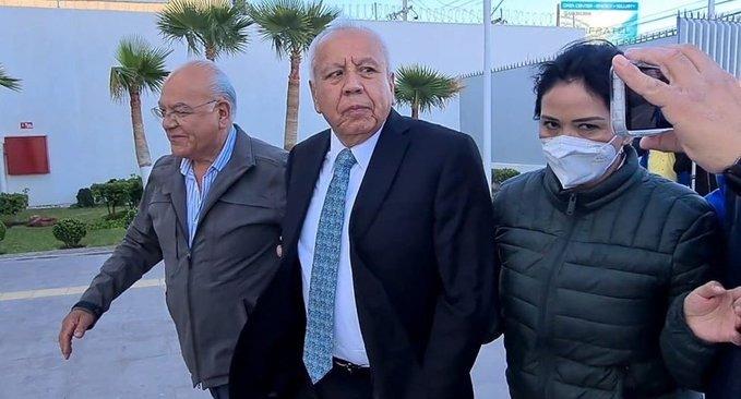 Garduño se mantiene en el INM, se tomará decisión el domingo