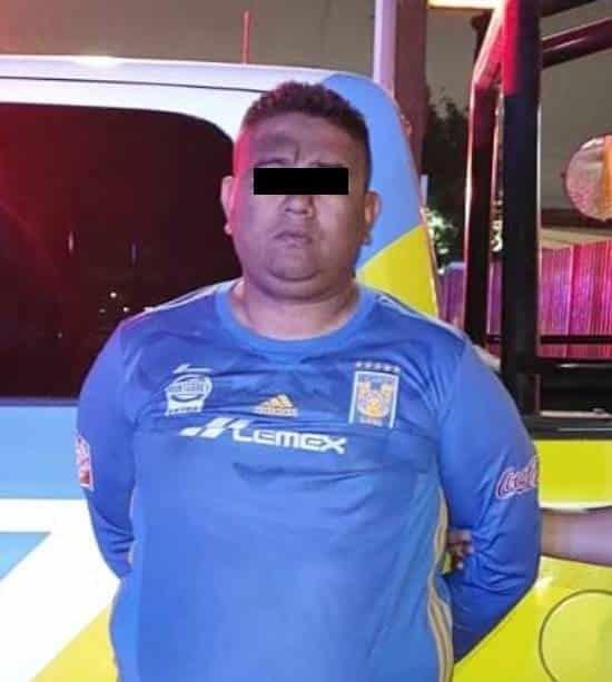 Aprehenden a tres sujetos con droga y arma de fuego