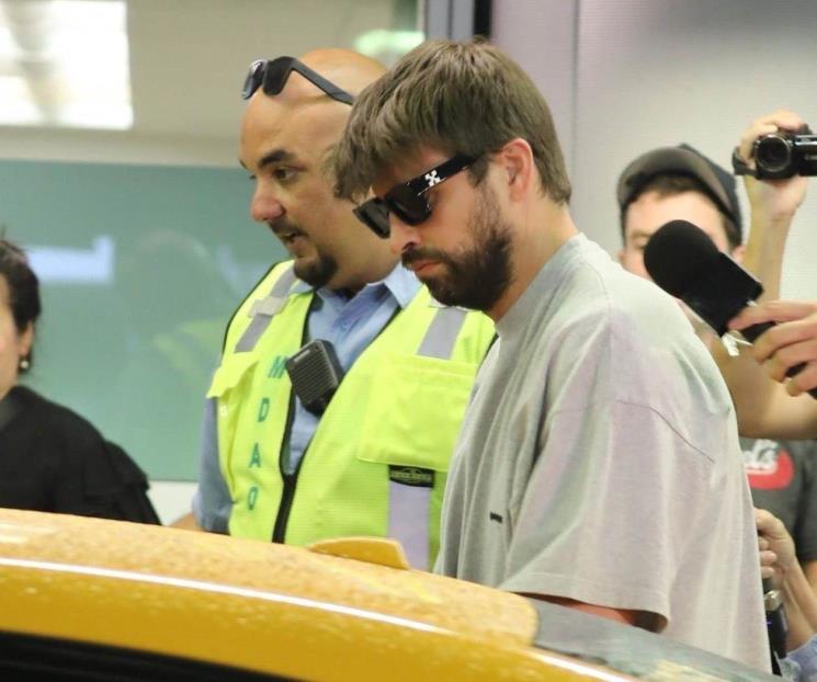 Llega Piqué a Miami para visitar por primera vez a sus hijos Llega Piqué a Miami para visitar por primera vez a sus hijos