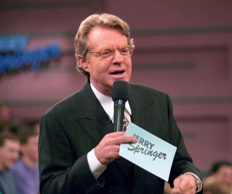 Muere el conductor Jerry Springer a los 79 años