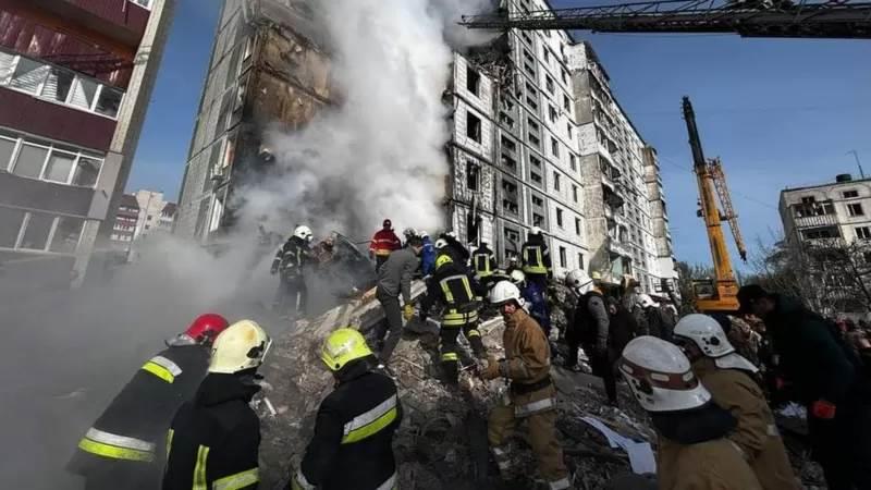 Ataque ruso deja 23 muertos en Ucrania