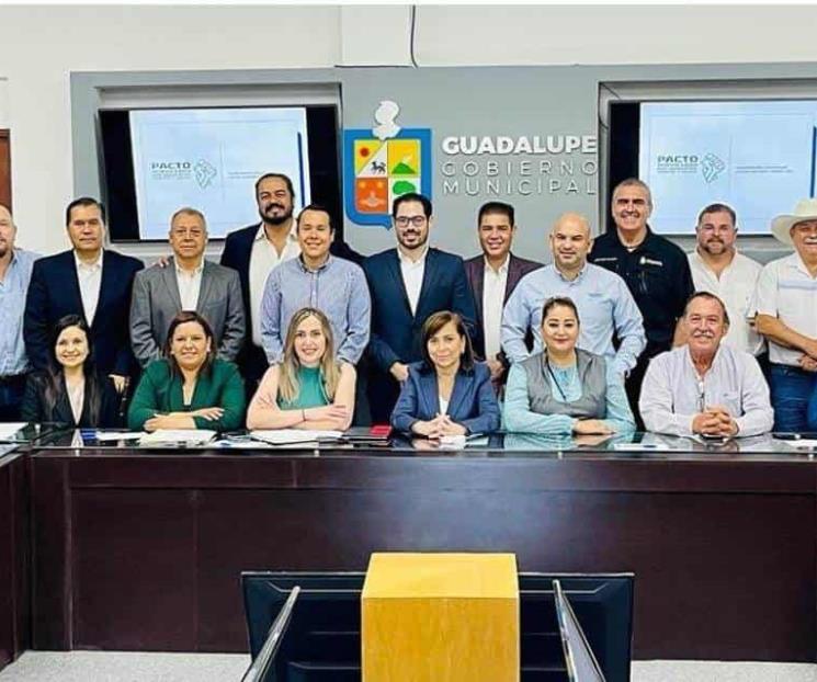 Se reúnen alcaldes de Pacto por NL