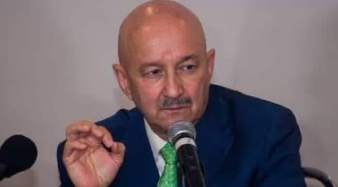 Piden a Lozoya dé más información de Peña Nieto y Salinas