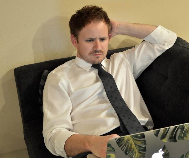 Quiénes tienen más estrés laboral, centennials o millennials