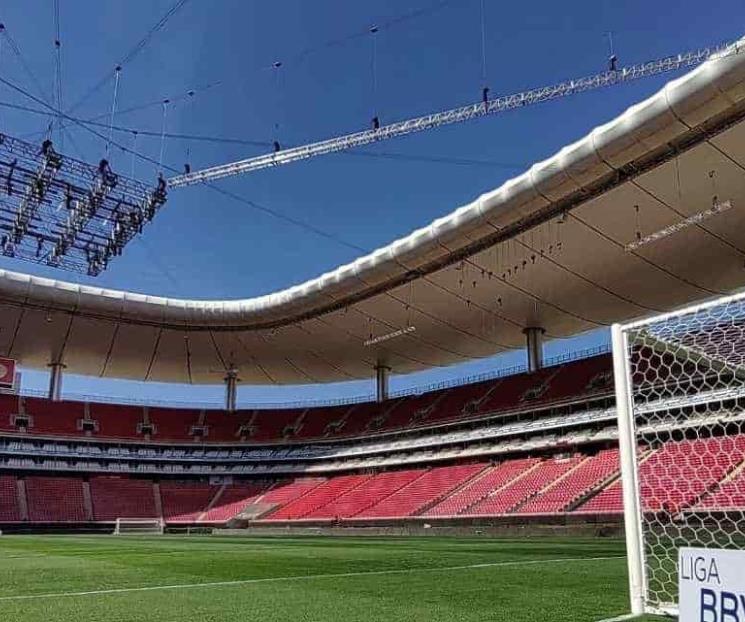Ya luce el Akron de Chivas estructuras para pelea de Canelo Ya luce el Akron de Chivas estructuras para pelea de Canelo