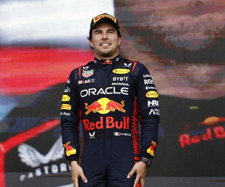 Jefe de Red Bull cree que victoria de Checo fue por suerte