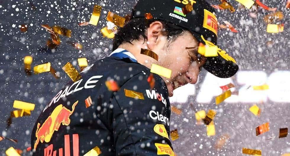 Gana Checo Pérez GP de Azerbaiyán
