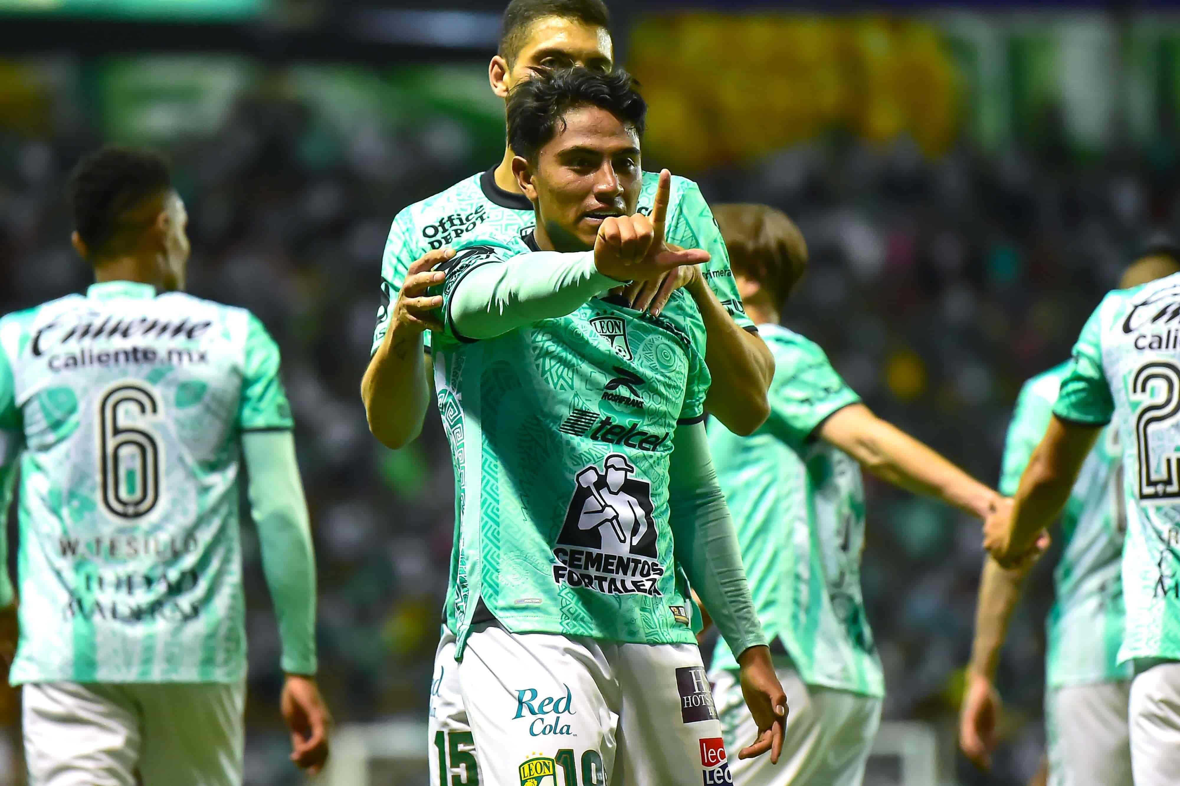 Héctor Uribe hace el 3-0.