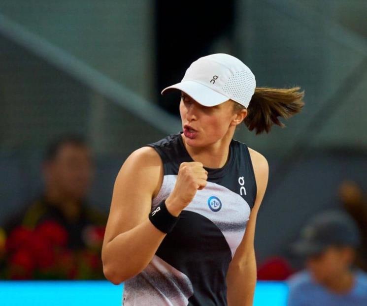 Avanza Swiatek a cuartos de final en Madrid