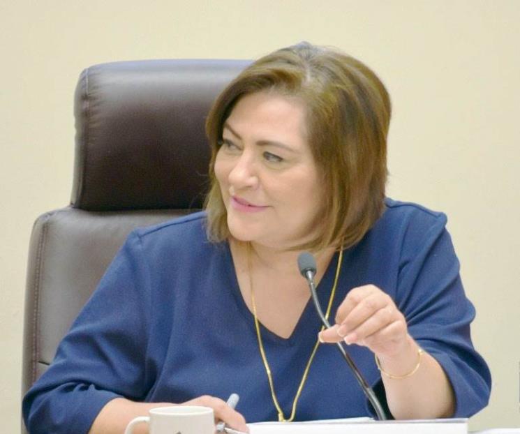 Renuncia  Taddei a casi 60 mil pesos de su salario mensual