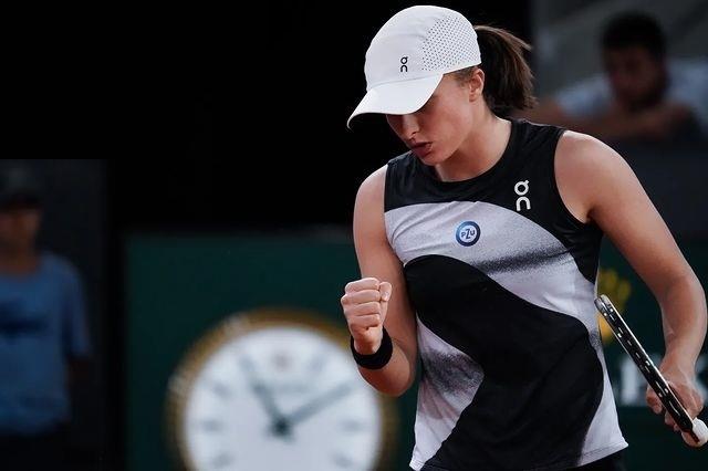 Avanza Swiatek a semifinales en Madrid