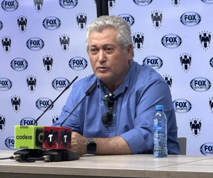 Seguiría Vuce con Rayados