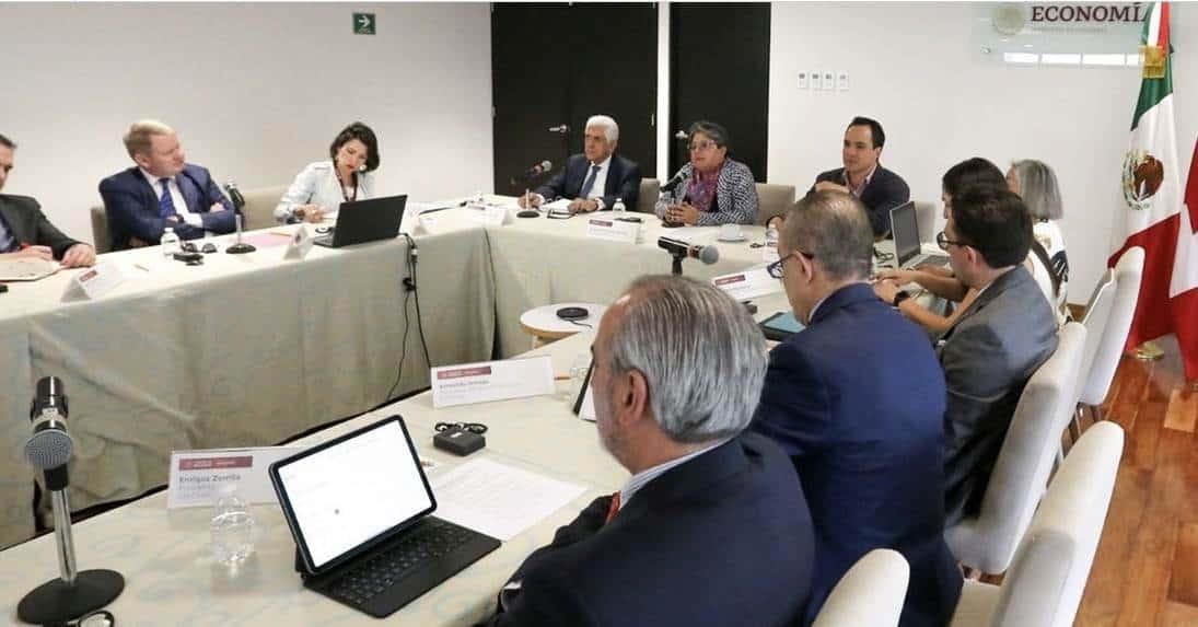 Embajador y empresas canadienses se reúnen con gobierno