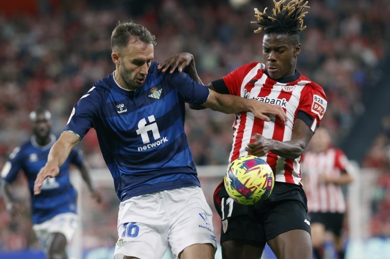 Vence el Betis de Guardado al Athletic