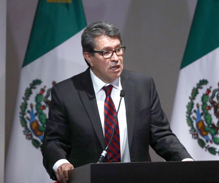 Prefiero ser nada que traicionar a AMLO, afirma Monreal